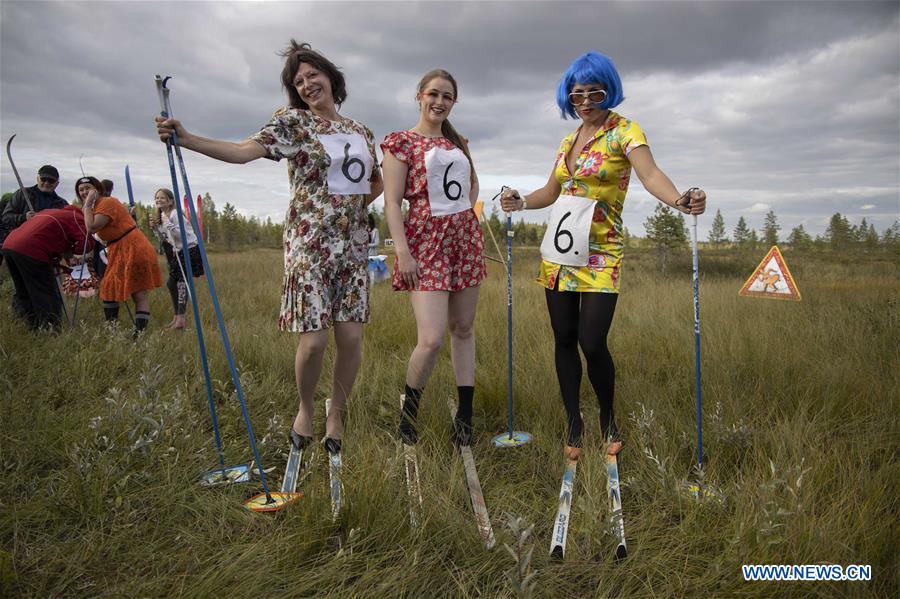 FINLAND-PUDASJARVI-SWAMP SKIING-COMPETITION