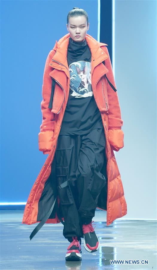 CHINA-BEIJING-FASHION WEEK (CN)