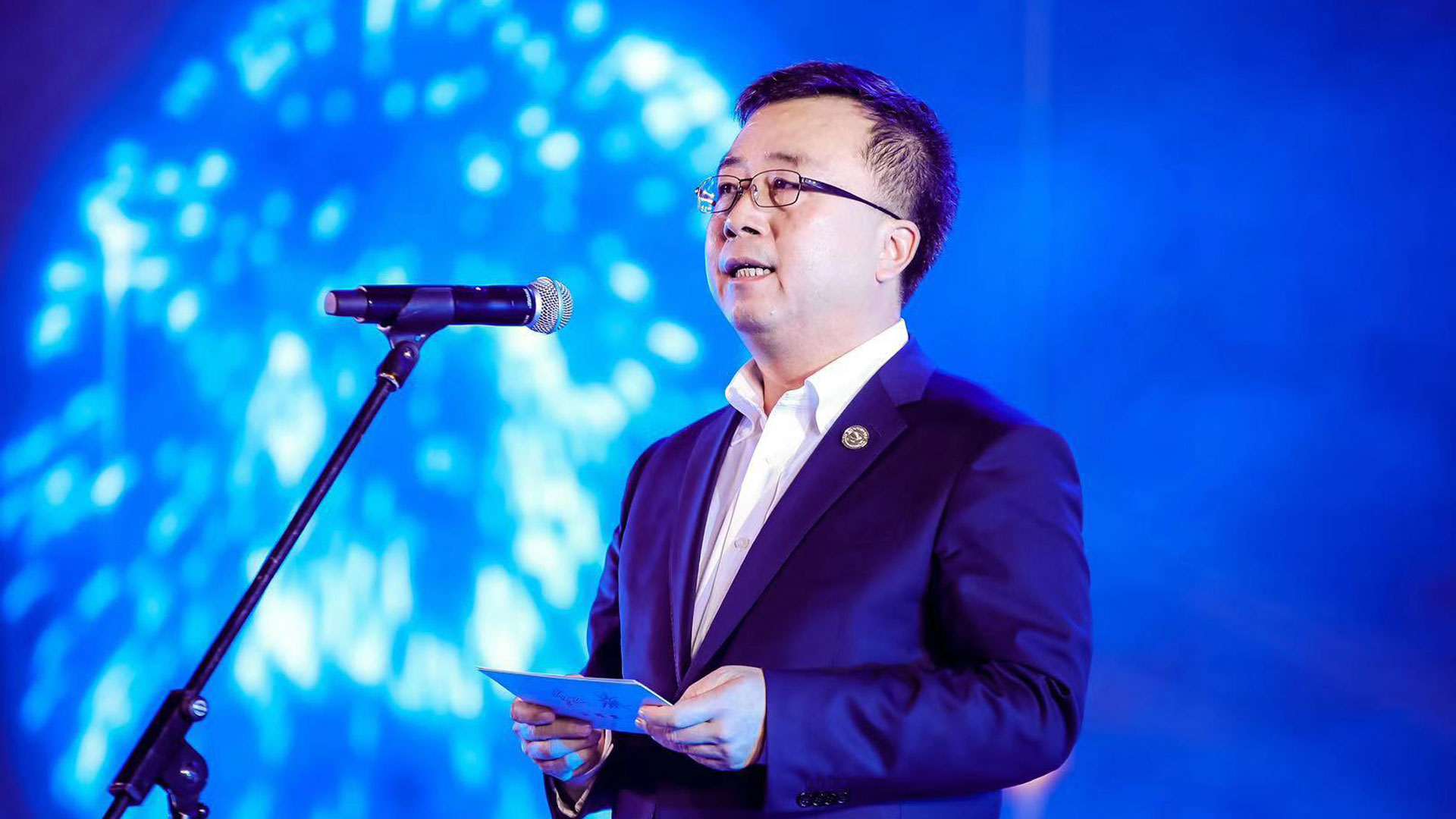 中國第一汽車集團有限公司副總經理王國強在海南博鰲舉行的2019中國企業家博鰲論壇&ldquo;民族品牌之夜&rdquo;活動上致辭