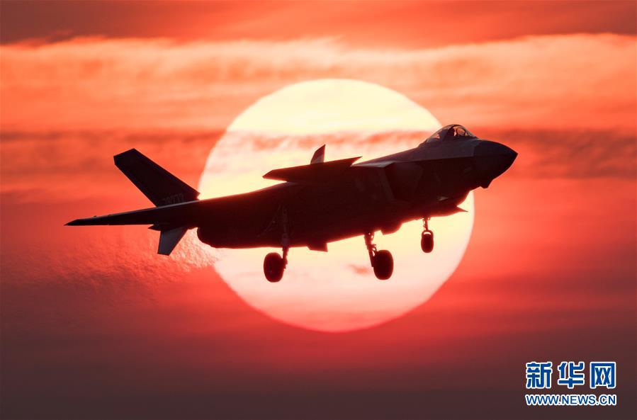 （人民空軍70年&middot;圖文互動）（2）奮飛空天向打贏&mdash;&mdash;人民空軍戰(zhàn)斗力建設成就述評