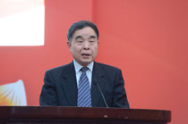 全國(guó)人大教科文衛(wèi)委員會(huì)主任委員、清華大學(xué)新聞出版學(xué)院院長(zhǎng)柳斌杰致辭