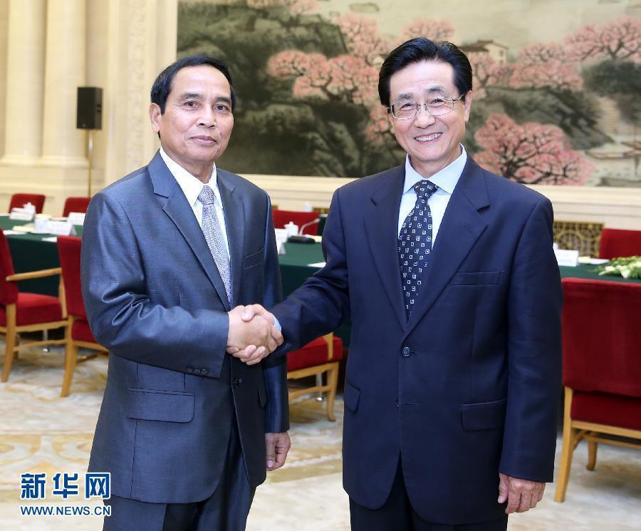 7月7日，中共中央書記處書記、中央紀委副書記趙洪祝在北京同老撾人民革命黨中央政治局委員、中央紀委書記、政府副總理本通率領的老撾人民革命黨代表團舉行工作會談。新華社記者 姚大偉 攝 