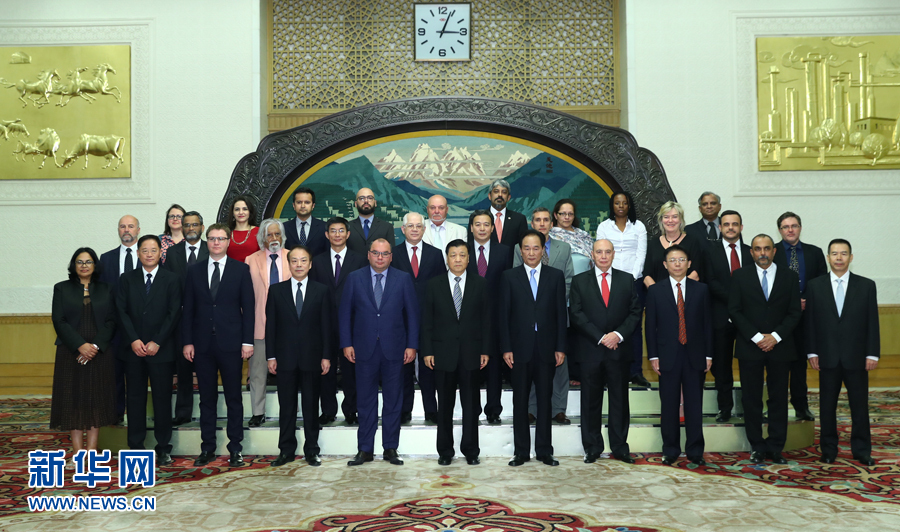 6月7日，中共中央政治局常委、中央書記處書記劉云山在北京會(huì)見金磚國家媒體高端論壇的媒體代表。新華社記者 謝環(huán)馳 攝