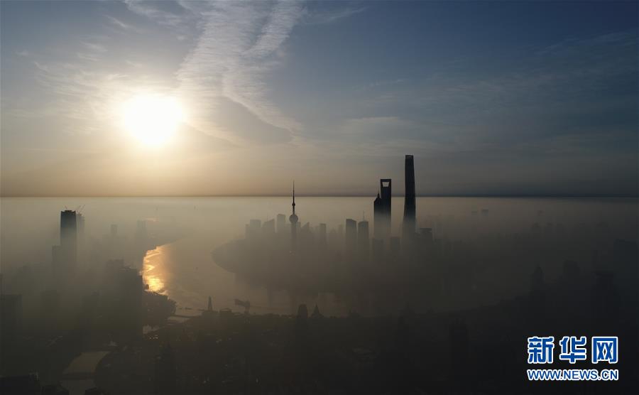 （新華全媒頭條&middot;壯闊東方潮 奮進新時代&mdash;&mdash;慶祝改革開放40年&middot;圖文互動）（1）從改革開放窗口到攻堅破冰試驗田&mdash;&mdash;從浦東開發開放看中國改革開放40年