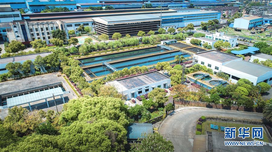 （在習近平新時代中國特色社會主義思想指引下&middot;慶祝改革開放40周年&middot;綠色發展&middot;圖文互動）（1）吹盡狂沙始到金&mdash;&mdash;綠色發展之&ldquo;金&rdquo;的故事 