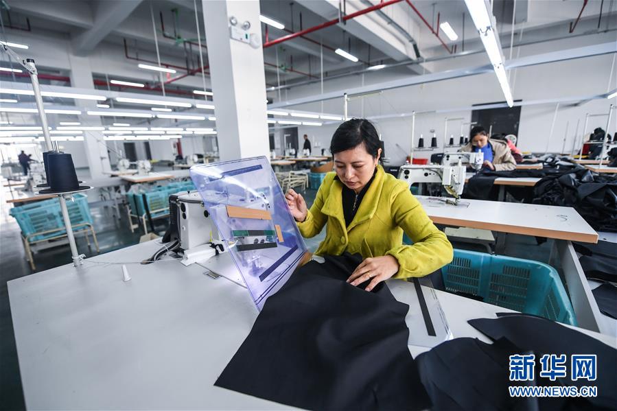 （慶祝改革開放40周年基層行&middot;鄉(xiāng)鎮(zhèn)篇&middot;圖文互動(dòng)）（3）烏鎮(zhèn)40年：根里的靜與脈中的動(dòng)