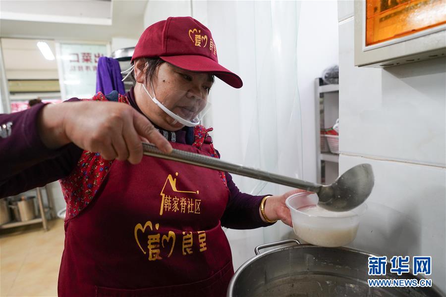 （在習近平新時代中國特色社會主義思想指引下&middot;慶祝改革開放40周年&middot;共享發展）（新華全媒頭條&middot;圖文互動）（3）改革開放的活力之源&mdash;&mdash;共享發展的新時代印記