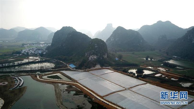 （輝煌60年&middot;壯美新廣西&middot;圖文互動(dòng)）（9）奮力書寫壯鄉(xiāng)反貧困歷史新篇章&mdash;&mdash;廣西干部群眾接續(xù)奮斗脫貧攻堅(jiān)觀察