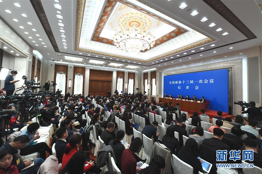 （兩會&middot;XHDW）（2）政協委員談推動經濟高質量發展