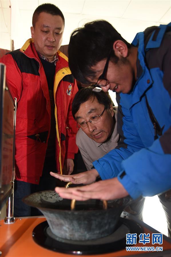 （改革先鋒風采&middot;圖文互動）（2）郭明義：與時代同行詮釋&ldquo;雷鋒精神&rdquo;生命力