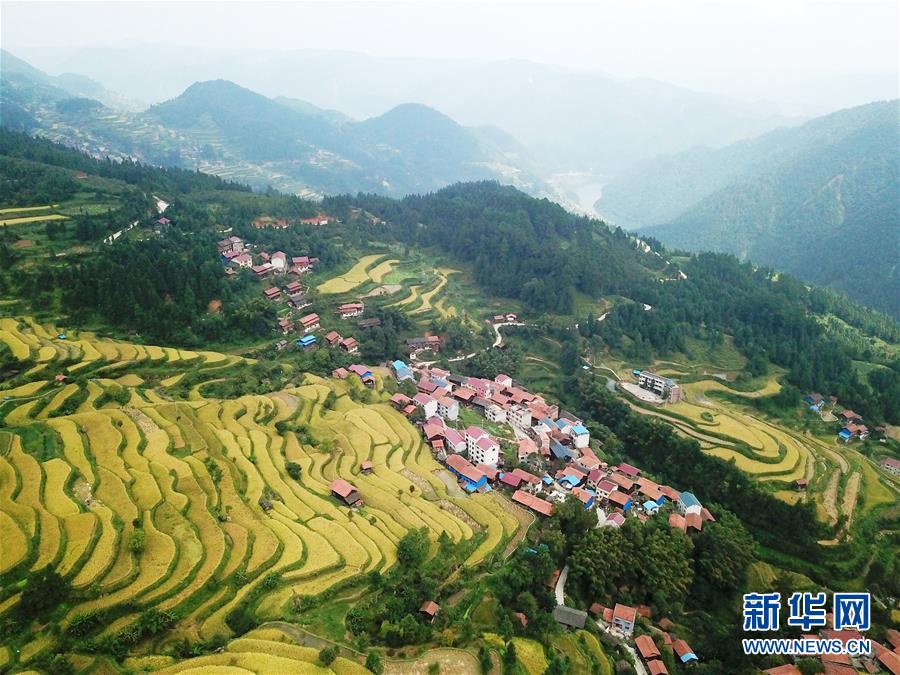 （兩會前夕看落實&middot;圖文互動）（6）決戰(zhàn)脫貧攻堅 奮力后發(fā)趕超&mdash;&mdash;貴州落實習(xí)近平總書記全國兩會重要講話精神紀(jì)實