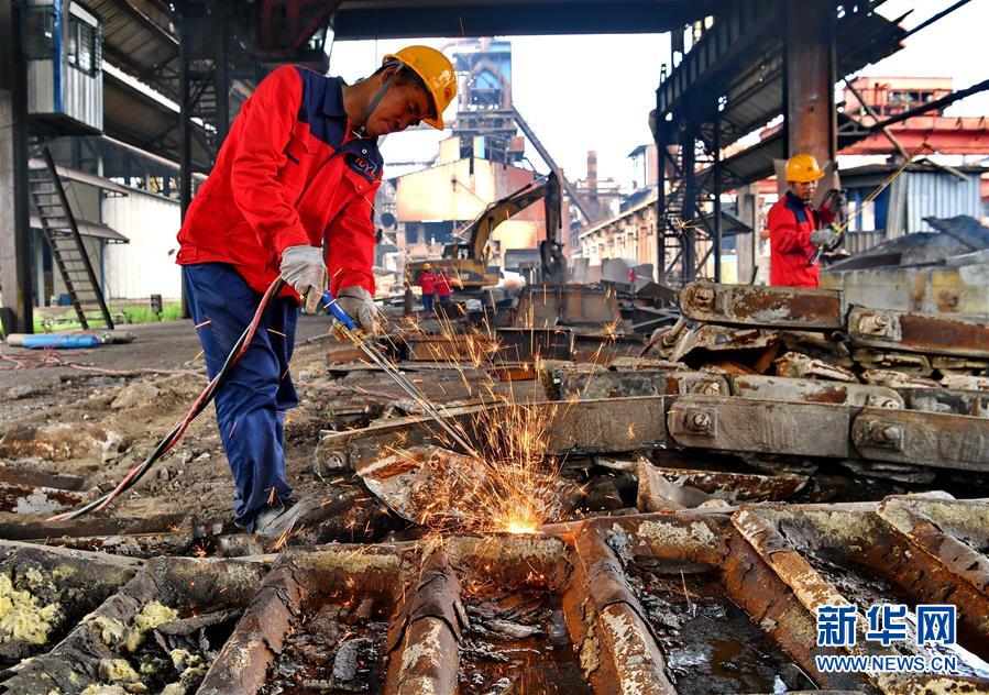 （新華全媒頭條&middot;迎接兩會(huì)&middot;經(jīng)濟(jì)特稿&middot;圖文互動(dòng)）（2）堅(jiān)定信心 搶抓機(jī)遇勇爭先&mdash;&mdash;迎接全國兩會(huì)中國經(jīng)濟(jì)系列述評之一