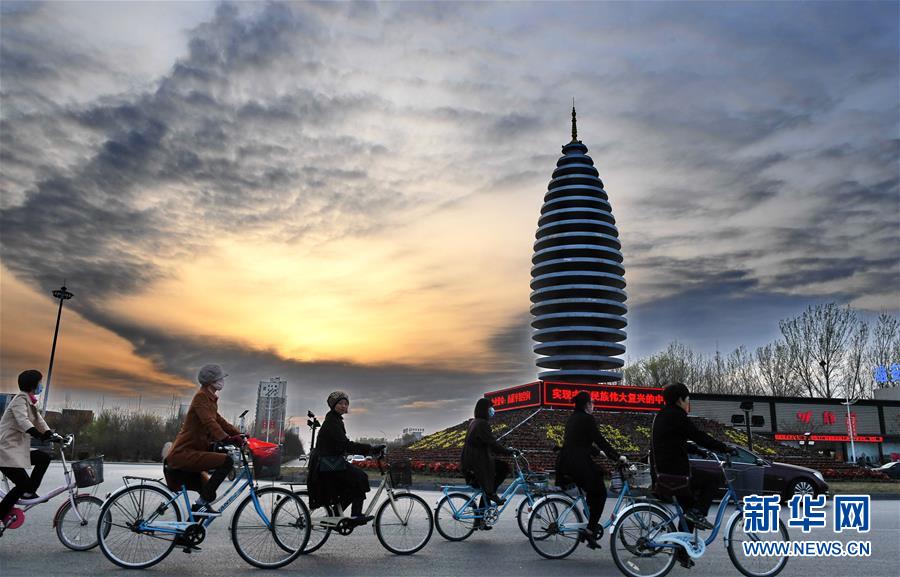 （新華全媒頭條&middot;京津冀協(xié)同發(fā)展五周年&middot;圖文互動）（4）開辟高質(zhì)量發(fā)展的光明前景&mdash;&mdash;以習(xí)近平同志為核心的黨中央謀劃推動京津冀協(xié)同發(fā)展五周年紀(jì)實(shí)