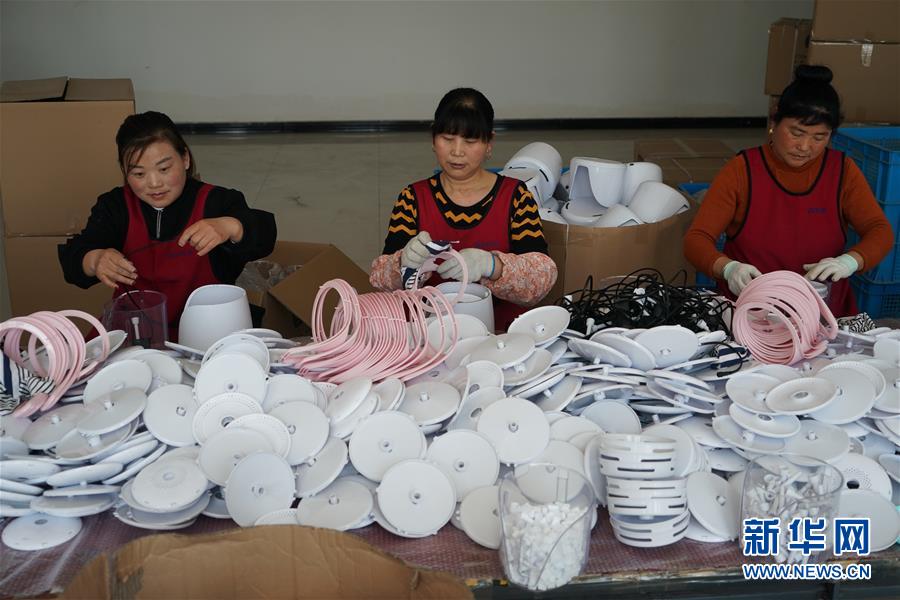 （壯麗70年&middot;奮斗新時代&middot;圖文互動）（13）江蘇耿車：從&ldquo;廢塑加工場&rdquo;到&ldquo;創業夢工廠&rdquo;