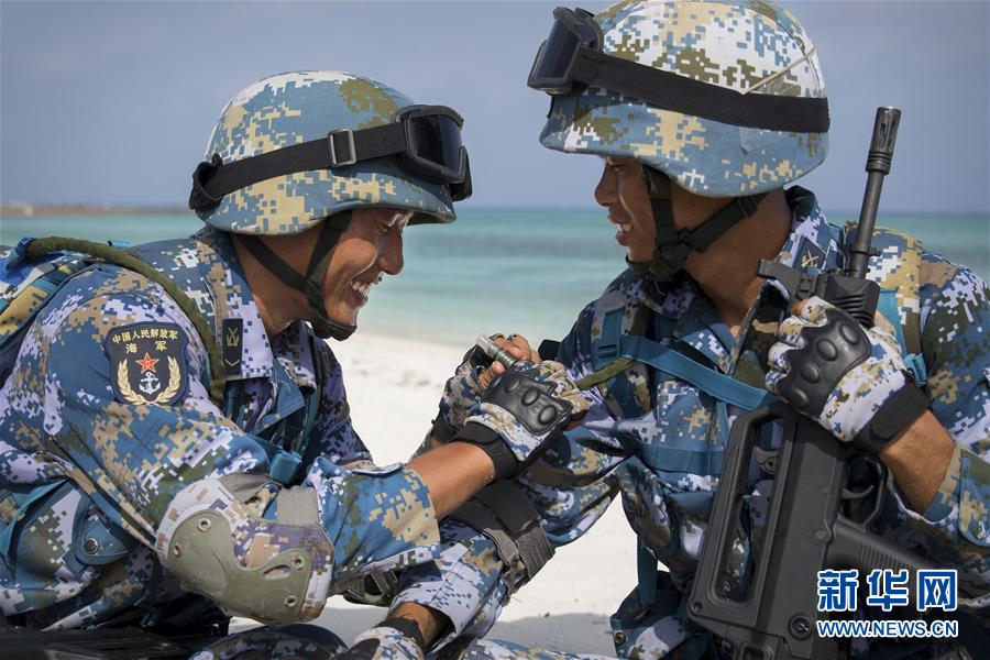 （壯麗70年&middot;奮斗新時代&middot;新華全媒頭條&middot;圖文互動）（7）&ldquo;你在我的航程上，我在你的視線里&rdquo;&mdash;&mdash;走進海軍西沙中建島官兵的五彩世界