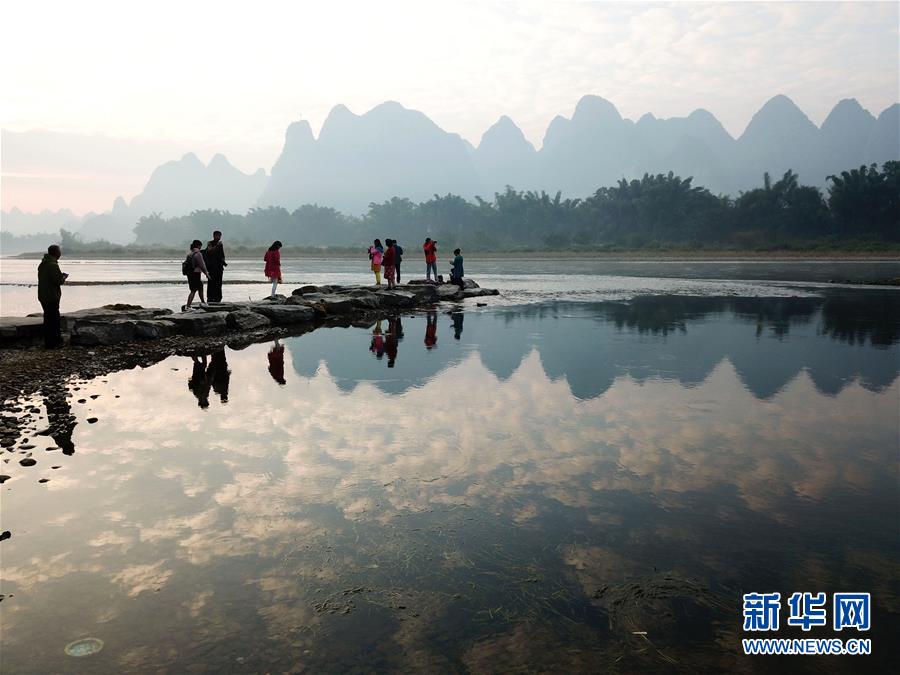 （壯麗70年&middot;奮斗新時代&mdash;&mdash;共和國發展成就巡禮&middot;圖文互動）（8）壯美廣西70年：走活開放新棋局 勠力共圓復興夢