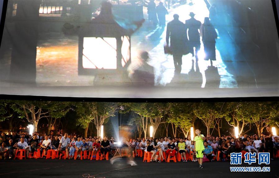 （壯麗70年&middot;奮斗新時代&mdash;&mdash;共和國發展成就巡禮&middot;圖文互動）（4）人民至上的生動實踐&mdash;&mdash;共和國民生發展成就巡禮