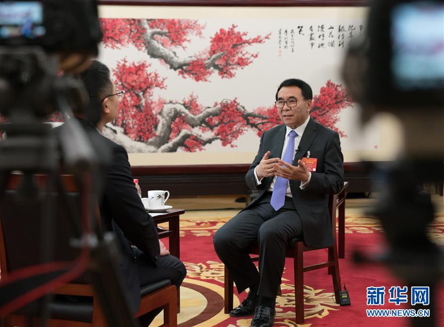 （兩會(huì)&middot;圖文互動(dòng)）（2）全國(guó)人大代表、中科院院長(zhǎng)白春禮：打破關(guān)鍵核心技術(shù)&ldquo;瓶頸&rdquo;