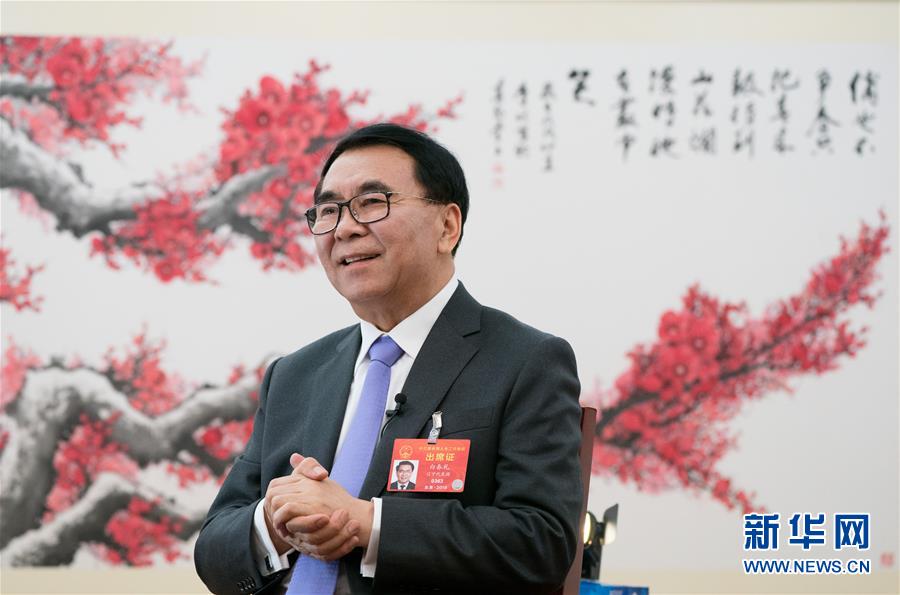 （兩會(huì)&middot;圖文互動(dòng)）（1）全國(guó)人大代表、中科院院長(zhǎng)白春禮：打破關(guān)鍵核心技術(shù)&ldquo;瓶頸&rdquo;