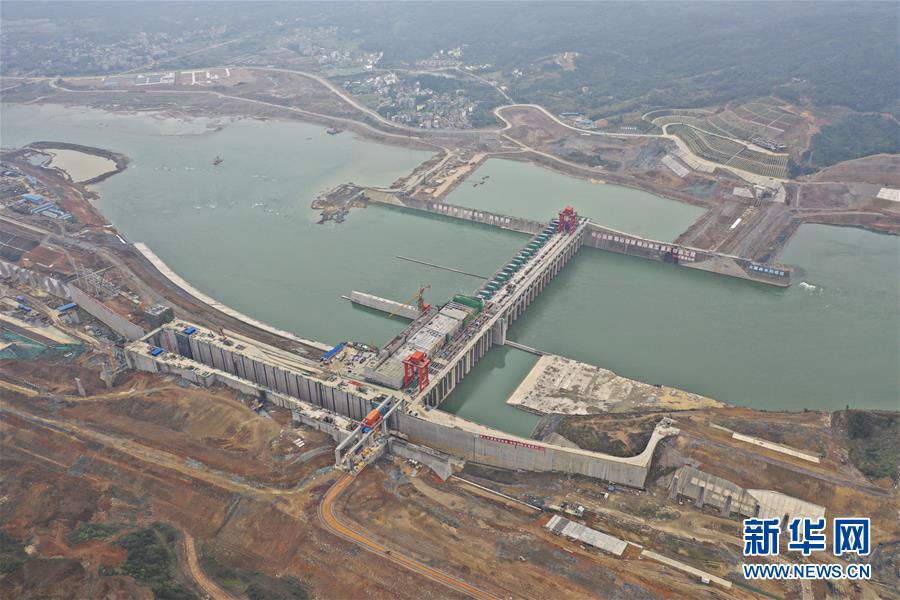 （新華全媒頭條&middot;圖文互動(dòng)）（4）創(chuàng)造中華民族的偉大歷史時(shí)間&mdash;&mdash;寫(xiě)在農(nóng)歷庚子鼠年春節(jié)到來(lái)之際 