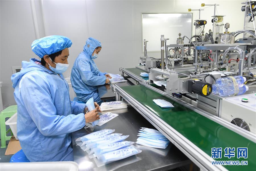 （新華全媒頭條&middot;圖文互動(dòng)）（28）萬眾一心迎挑戰(zhàn) 眾志成城戰(zhàn)疫情&mdash;&mdash;全國總動(dòng)員打響疫情防控阻擊戰(zhàn)紀(jì)實(shí)