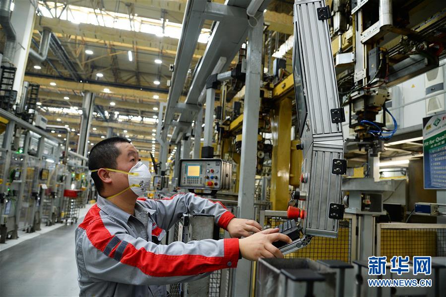#(來自經濟前沿的故事·企業(yè)復工復產·圖文互動)(1)“陽光總在風雨后”——制造業(yè)大省江蘇開啟有序復工