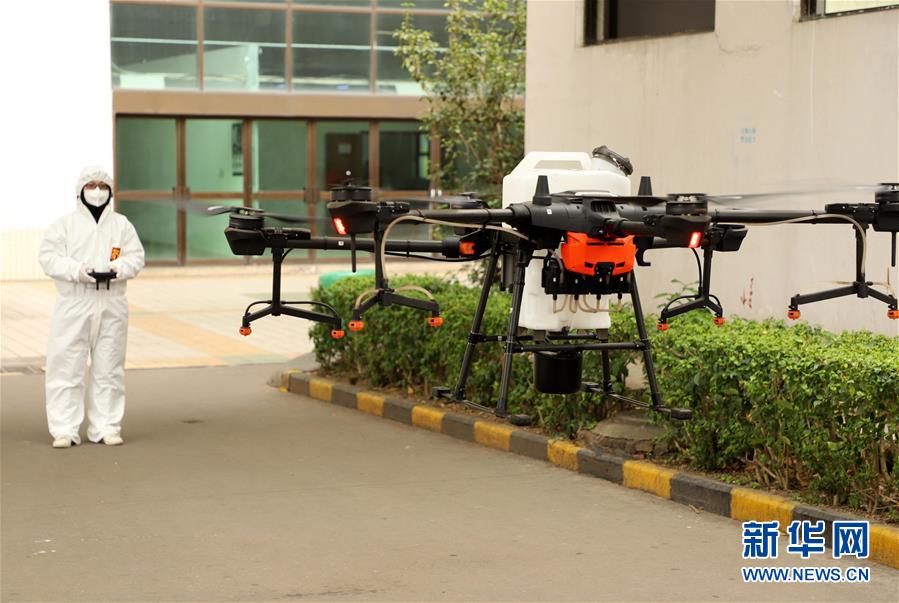 （聚焦疫情防控&middot;圖文互動）（3）空中&ldquo;飛來&rdquo;二維碼&mdash;&mdash;&ldquo;科技+&rdquo;助力深圳疫情防控