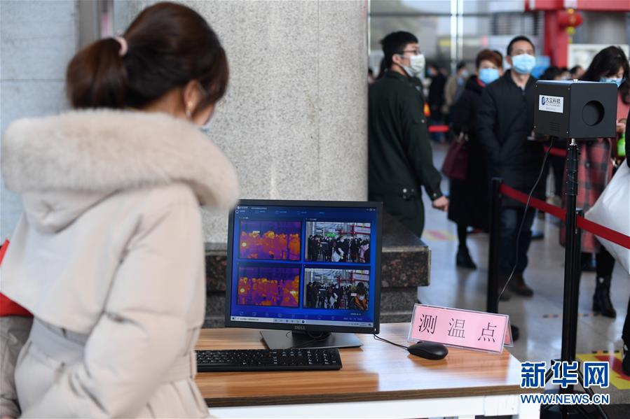 （經(jīng)濟(jì)）（1）&ldquo;世界超市&rdquo;新春開市