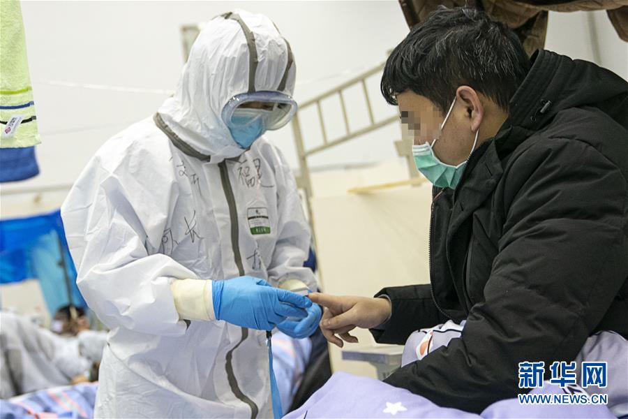 （新華全媒頭條&middot;圖文互動）（6）托舉生命的方舟&mdash;&mdash;方艙醫院建設記