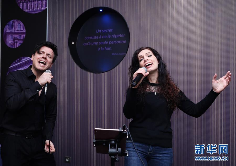 （國際&middot;圖文互動）（4）通訊：手牽手，我們共同驅散陰霾&mdash;&mdash;法國音樂人創作抗疫歌曲背后的故事