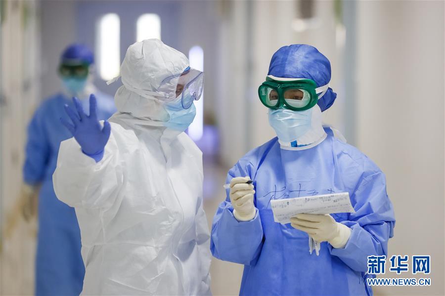 （新華全媒頭條&middot;圖文互動）（3）最美逆行者，武漢永遠記得你！&mdash;&mdash;首批援鄂醫(yī)療隊返程紀實