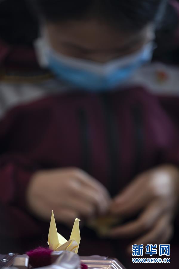 （新華全媒頭條&middot;圖文互動）（10）最美逆行者，武漢永遠記得你！&mdash;&mdash;首批援鄂醫(yī)療隊返程紀實