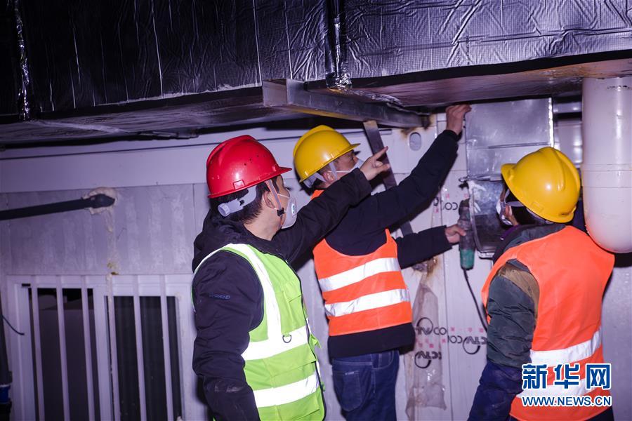 （一線抗疫群英譜&middot;圖文互動(dòng)）（2）羅文浩：&ldquo;女兒，你的名字里有溫暖，有榮光！&rdquo;