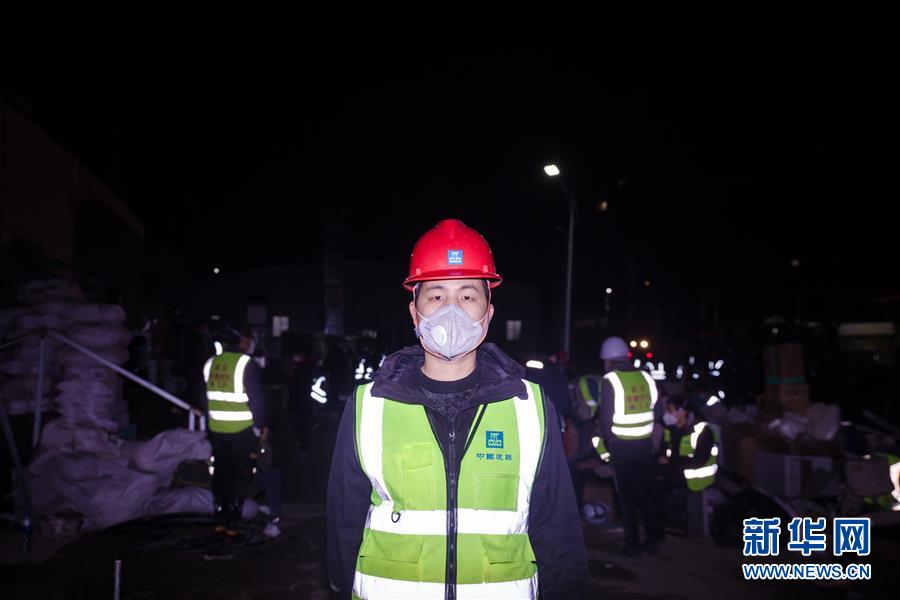 （一線抗疫群英譜&middot;圖文互動(dòng)）（5）羅文浩：&ldquo;女兒，你的名字里有溫暖，有榮光！&rdquo;