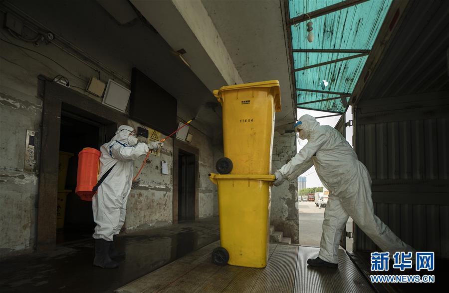（聚焦疫情防控&middot;圖文互動）（2）&ldquo;隱蔽&rdquo;防線上的阻擊戰&mdash;&mdash;武漢醫療廢物處理從&ldquo;全線告急&rdquo;到&ldquo;日產日清&rdquo; 