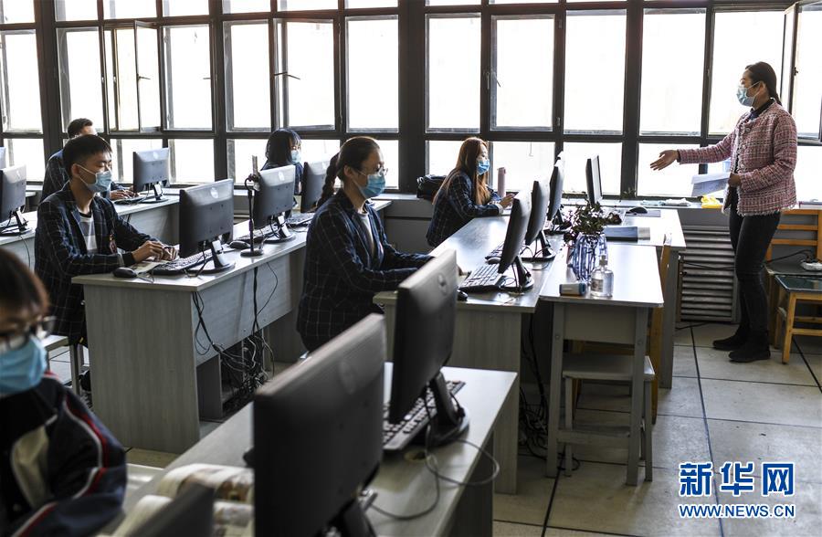 （圖文互動）（2）新疆首批高校開學復課