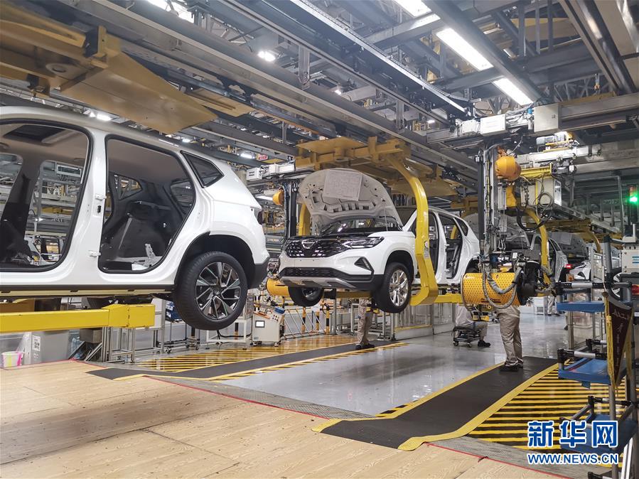 （在習(xí)近平新時代中國特色社會主義思想指引下&mdash;&mdash;新時代新作為新篇章&middot;習(xí)近平總書記關(guān)切事&middot;圖文互動）（4）按下復(fù)工復(fù)產(chǎn)&ldquo;快進(jìn)鍵&rdquo;