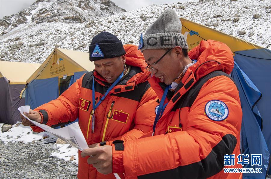 （圖文互動）（2）世界之巔&ldquo;測&rdquo;忠誠&mdash;&mdash;2020珠峰高程測量作業一瞥
