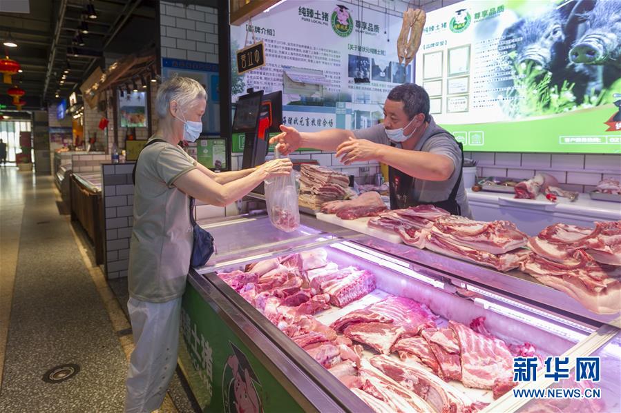 （圖文互動(dòng)）（2）告別臟亂，留住溫情&mdash;&mdash;上海鬧市小菜場見聞