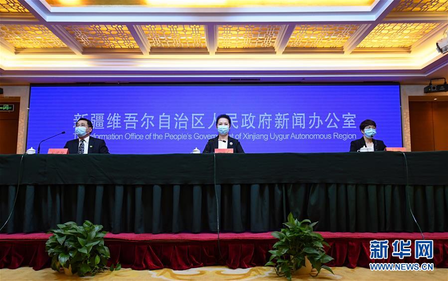 (聚焦疫情防控·圖文互動)烏魯木齊核酸檢測已累計(jì)采樣103萬余人份