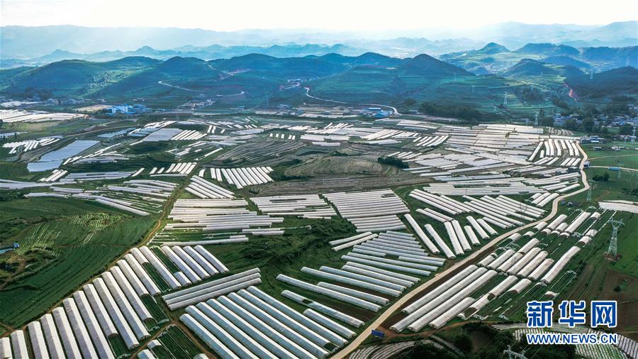 （新華全媒頭條&middot;走向我們的小康生活&middot;圖文互動）（12）三幅&ldquo;圖鑒&rdquo;說變遷&mdash;&mdash;貴州&ldquo;穿越時空&rdquo;的脫貧印記