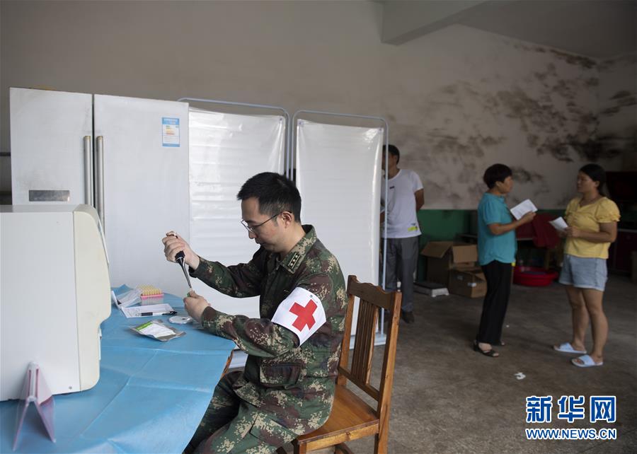 （防汛抗洪&middot;圖文互動）（4）穿梭&ldquo;孤島&rdquo;的火箭軍醫(yī)療隊