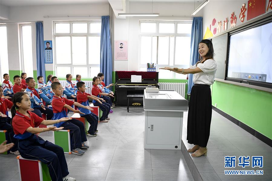 （新華全媒頭條&middot;走向我們的小康生活&middot;圖文互動）（15）23萬人的命運轉折&mdash;&mdash;我國最大易地生態移民安置區的脫貧密碼