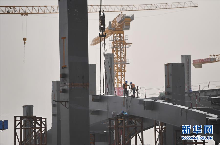 （新華全媒頭條&middot;圖文互動）（10）&ldquo;1毫米&rdquo;之內的智慧與引領&mdash;&mdash;寫在智能高鐵京雄城際全線軌道貫通之際