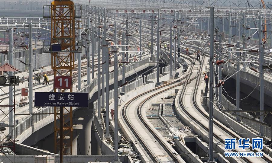 （新華全媒頭條&middot;圖文互動）（12）&ldquo;1毫米&rdquo;之內的智慧與引領&mdash;&mdash;寫在智能高鐵京雄城際全線軌道貫通之際