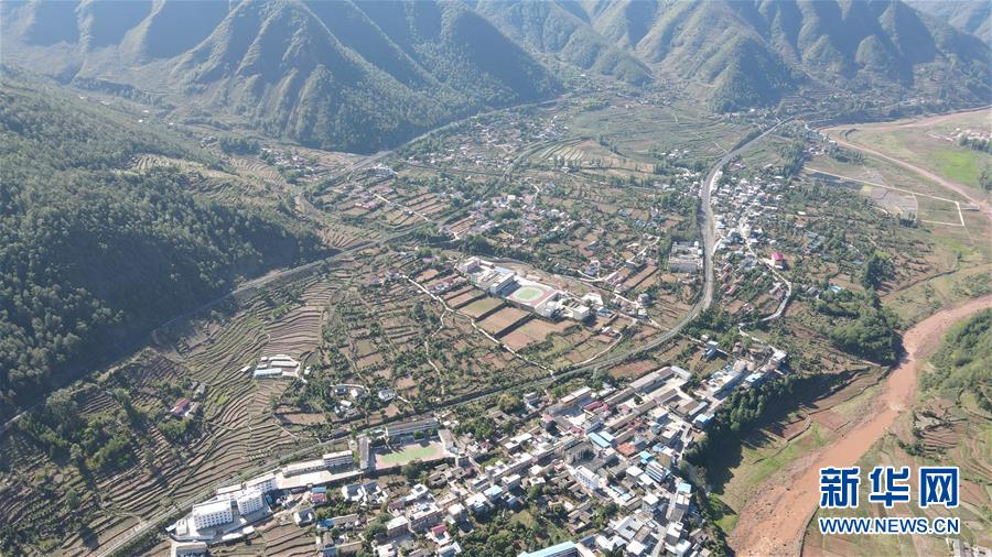 （坐著高鐵看中國&middot;圖文互動）（4）走成昆，感受闖過禁區(qū)的光影記錄