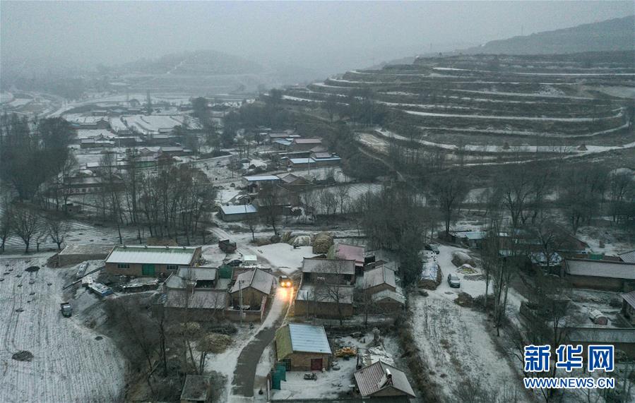 （新華全媒頭條&middot;圖文互動）（3）春天里的5個&ldquo;戰貧&rdquo;瞬間&mdash;&mdash;習近平總書記關于脫貧攻堅決策部署指引攻克最后的深貧堡壘