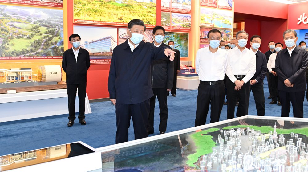 習近平等黨和國家領導人參觀&ldquo;奮進新時代&rdquo;主題成就展