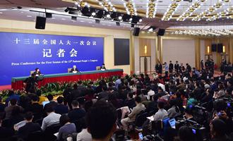 劉永富就&ldquo;打好精準脫貧攻堅戰(zhàn)&rdquo;答記者問