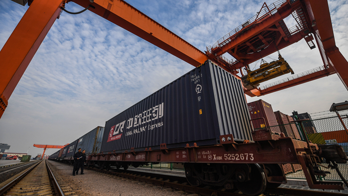 新華微評&middot;學習筆談：這個&ldquo;世界市場&rdquo;，潛力硬核！